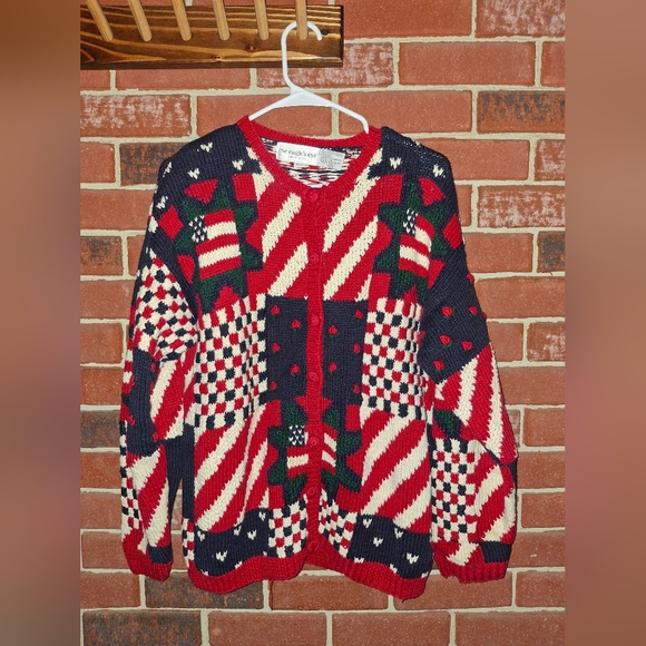 The Eagles Eye Sweaters - Vintage Patriotic red and blue knit cardigan
